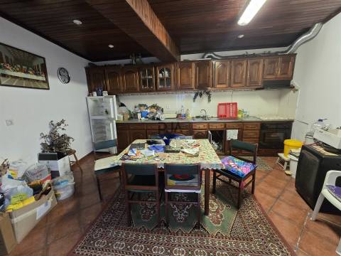 Moradias T3 + T2 em Aldeia de Casal Diz, Penalva do Castelo