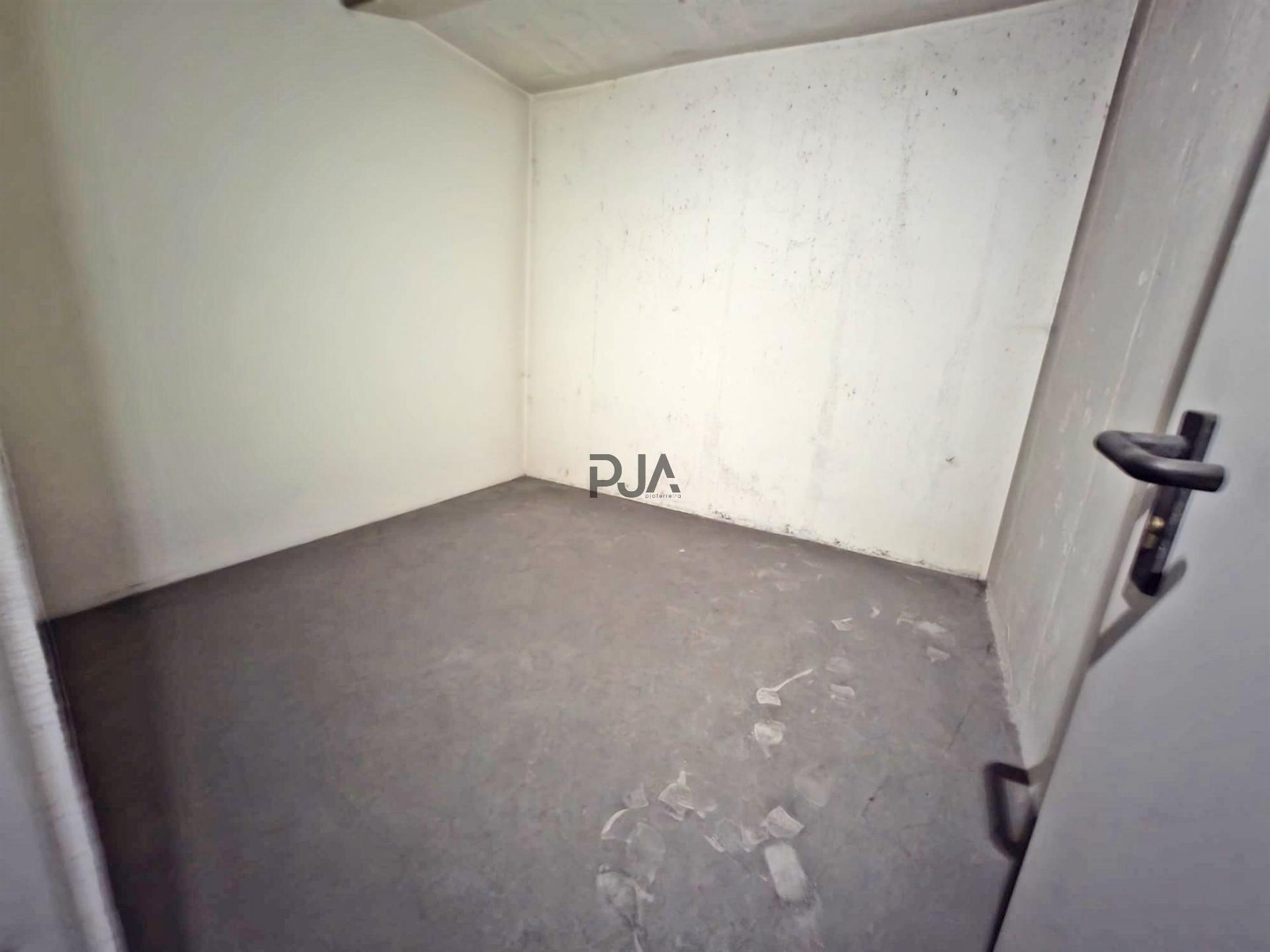 Garagem para arrendar em Viseu