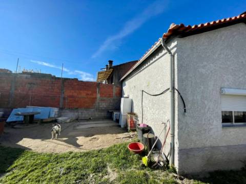 Moradia T3 em Teomil, Tondela