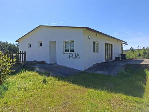 Quinta T3 com 7,6Ha em Insua, Penalva do Castelo