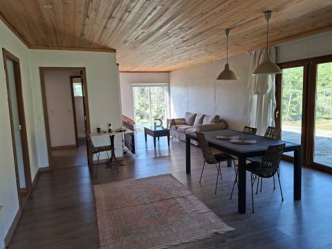 Quinta T3 com 7,6Ha em Insua, Penalva do Castelo