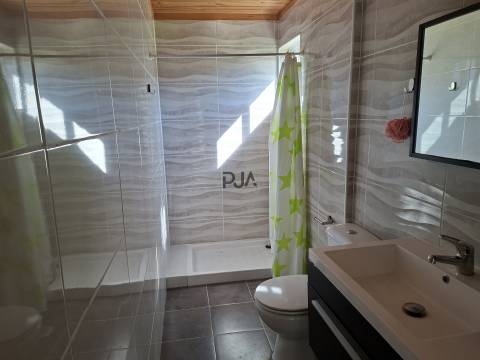 Quinta T3 com 7,6Ha em Insua, Penalva do Castelo