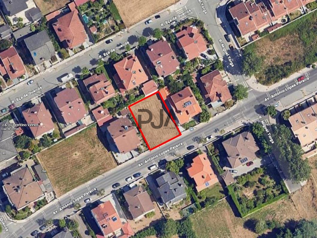 Lote de terreno em Viso, Viseu