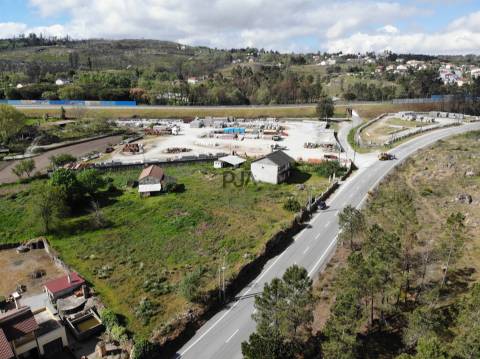 Terreno com viabilidade construtiva em Quintela de Azurara, Mangualde