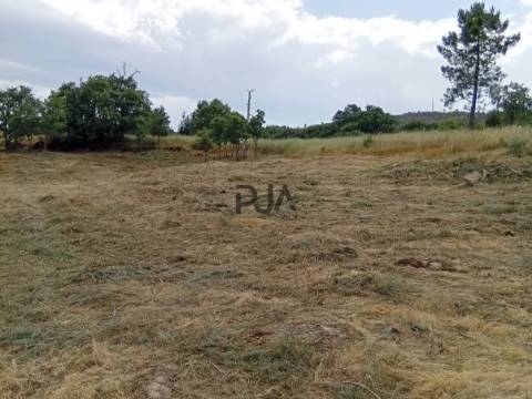 Terreno agrícola em Matança, Fornos de Algodres