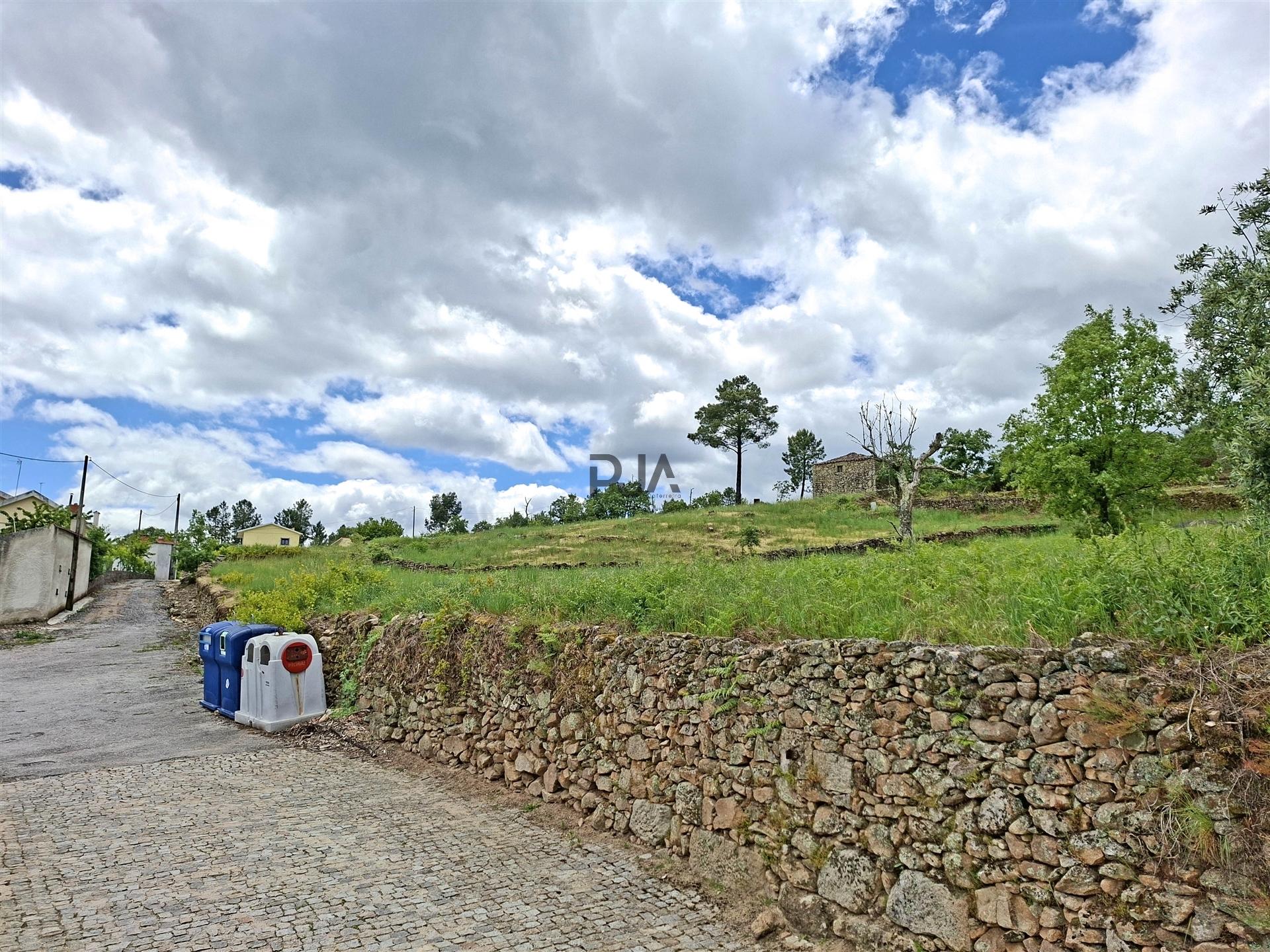 Terreno agrícola em Matança, Fornos de Algodres
