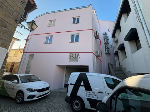 Apartamento T1+1 em Tondela