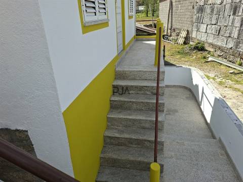 Moradia T2 em Lamas, Castro Daire