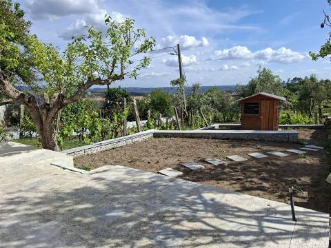 Moradia T2 em Lamas, Castro Daire