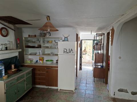 Moradia T3 em Vila Nova de Foz Côa, Guarda