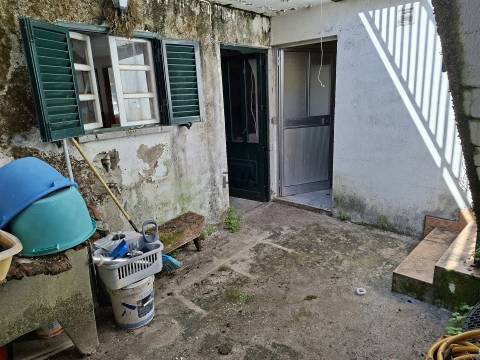 Moradia T3 em Vila Nova de Foz Côa, Guarda
