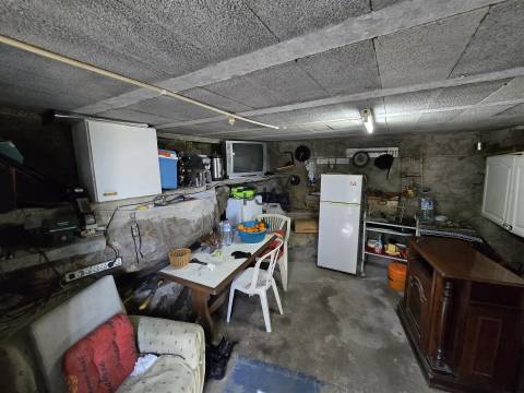 Quinta com cerca de 6.500 m² em Póvoa de Cervães, Mangualde