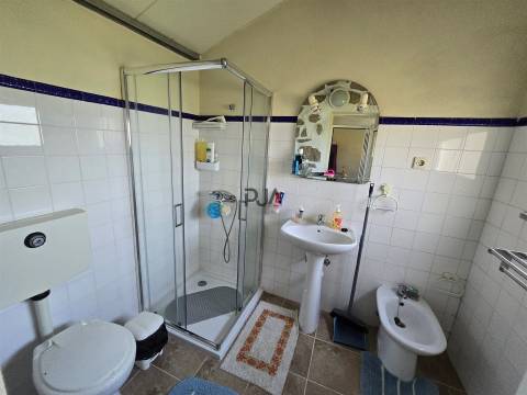 Quinta com cerca de 6.500 m² em Póvoa de Cervães, Mangualde
