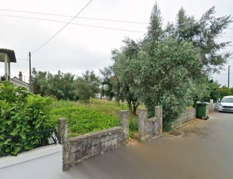 Terreno para arrendar em Tondela