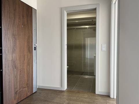 T3 novo junto à Rotunda da Boavista