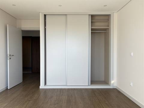 T3 novo junto à Rotunda da Boavista