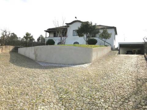 Quinta T6 em Amarante