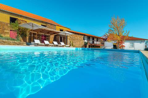 Moradia T5 c/ piscina no norte de Portugal