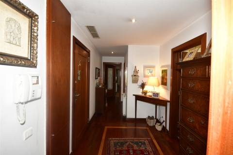 T4 1ª linha de mar em matosinhos