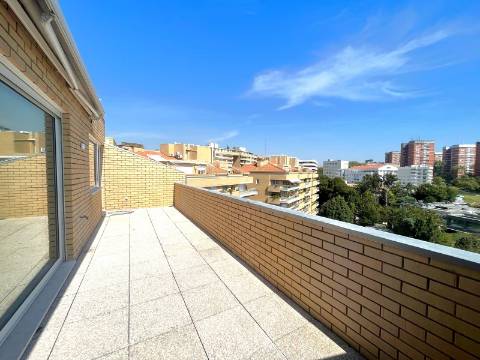 T2 remodelado nos Pinhais da Foz p/ alugar