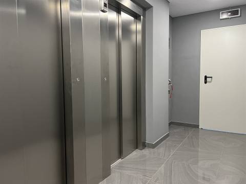 T3 novo junto à Rotunda da Boavista