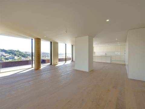 T3 na primeira linha do rio Douro