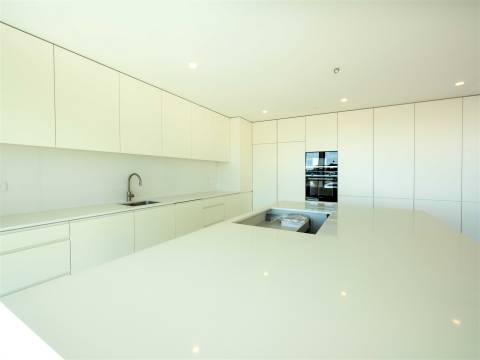 T3 na primeira linha do rio Douro