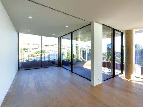 T3 na primeira linha do rio Douro