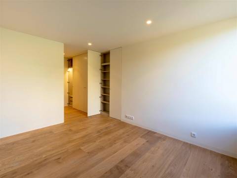 T3 na primeira linha do rio Douro