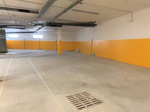 T4 duplex na Foz Velha c terraço