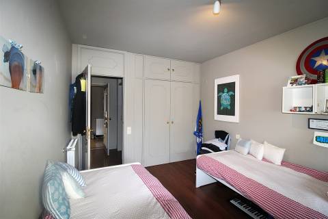 T3+1 em Foz do Douro no ultimo piso.