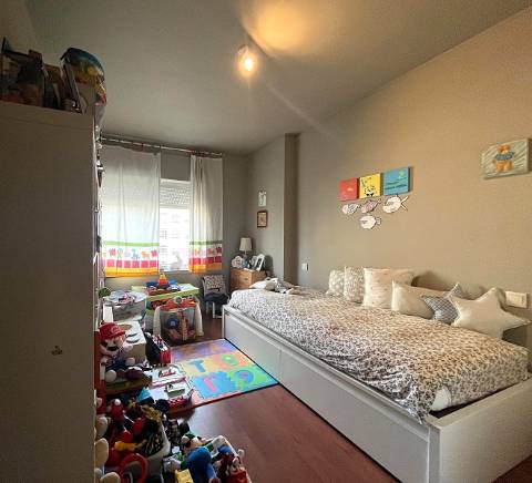 T3+1 em Foz do Douro no ultimo piso.