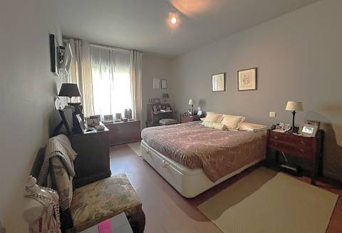 T3+1 em Foz do Douro no ultimo piso.