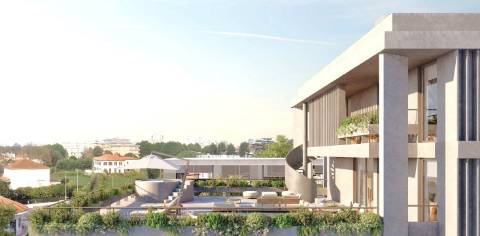 T4 duplex c/ terraço à Marechal Gomes da Costa