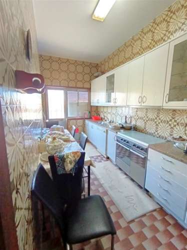 Moradia T6 para remodelar em Vila de Conde