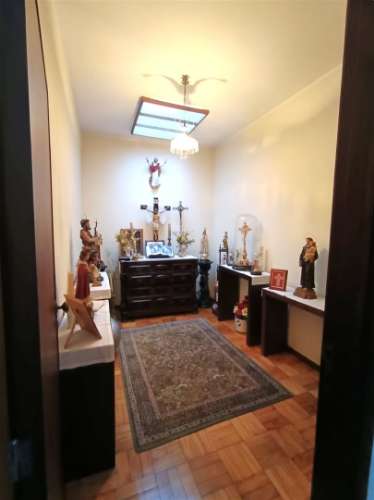 Moradia T6 para remodelar em Vila de Conde