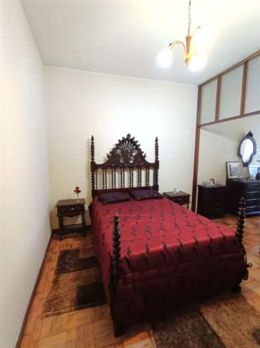 Moradia T6 para remodelar em Vila de Conde