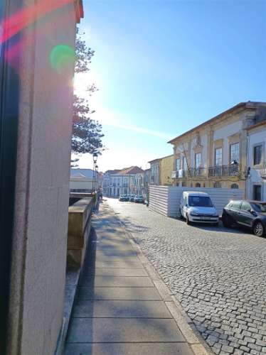 Moradia T6 para remodelar em Vila de Conde