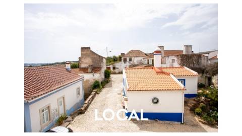 Moradia de charme T4 c/ jardim em Óbidos