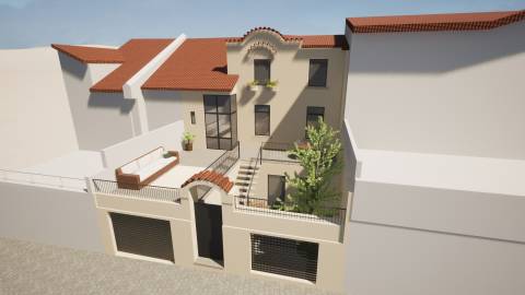 Moradia T3 p/ recuperar no centro histórico Rua Serpa Pinto no Porto.