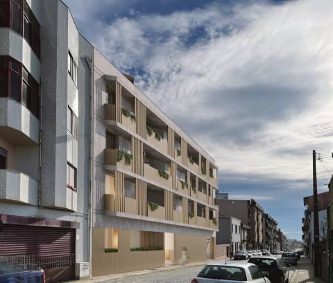 T1 no centro Leça da Palmeira junto à praia