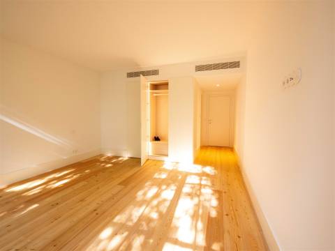 T3 em condomínio privado na baixa Portuense