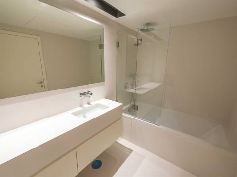 T3 em condomínio privado na baixa Portuense