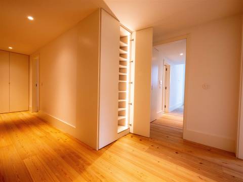 T3 em condomínio privado na baixa Portuense