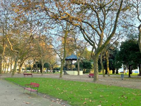 Andar Moradia T3 c/ jardim ao Parque da Cidade