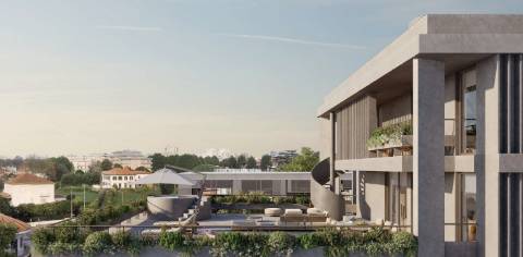 T3 c/ varanda à Marechal Gomes da Costa