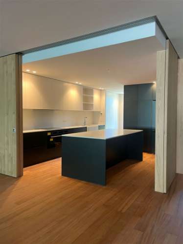 Moradia T4 Duplex de Luxo com Piscina Privada na Foz do Douro