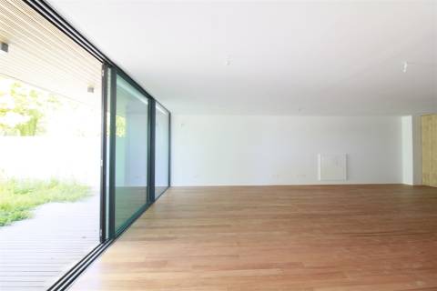 Moradia T4 Duplex de Luxo com Piscina Privada na Foz do Douro