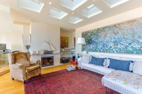 T3 duplex nos Pinhais da Foz com terraço e com vistas mar