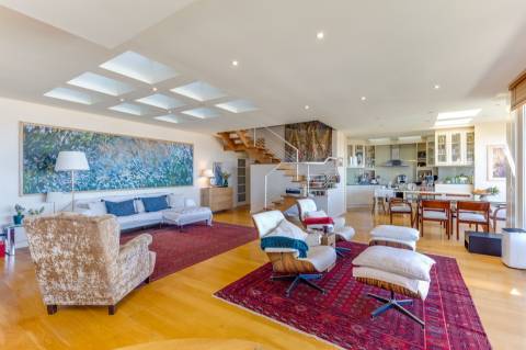 T3 duplex nos Pinhais da Foz com terraço e com vistas mar